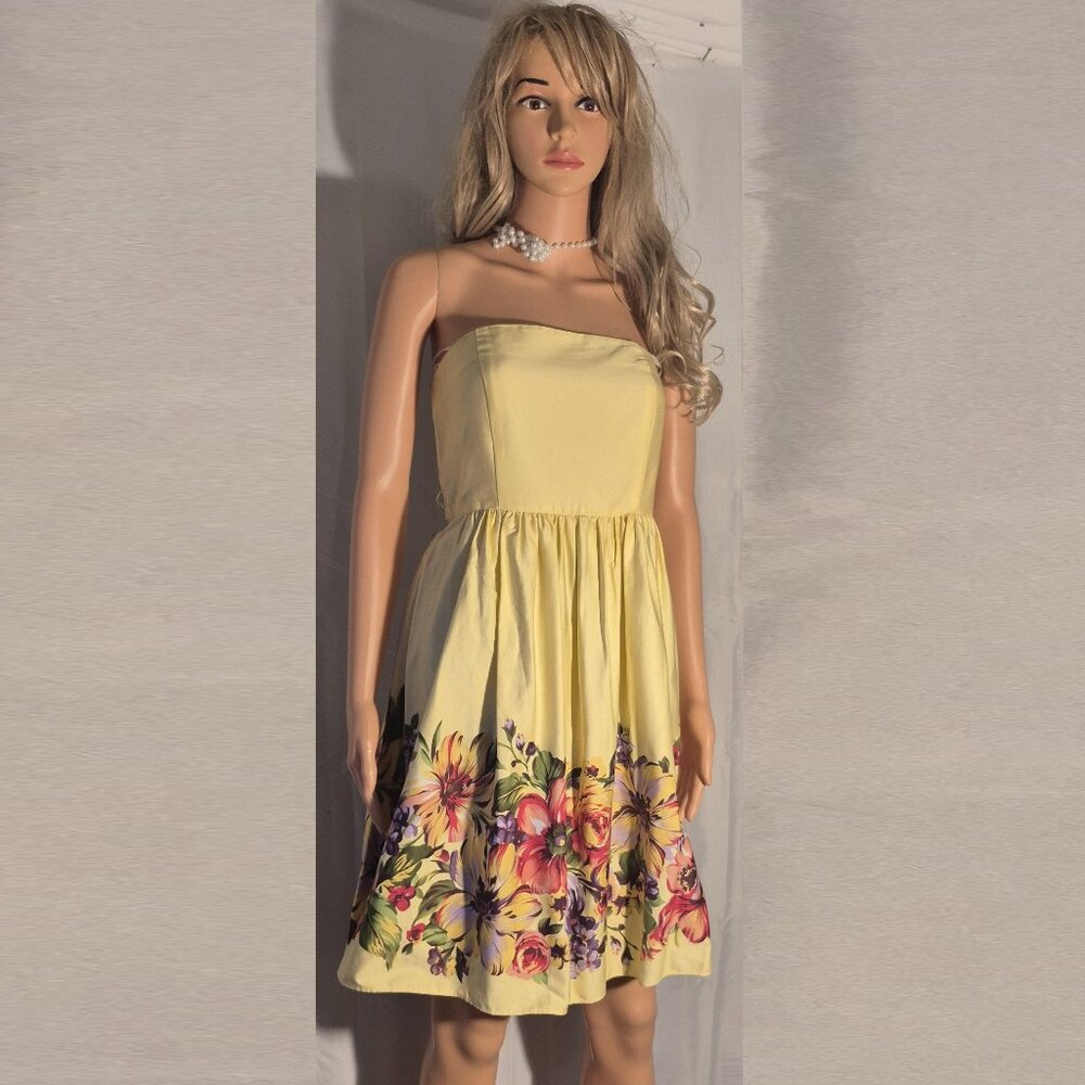CHARLOTTE RUSSE Yellow floral strapless summer dress, 6/8 sm.- medium